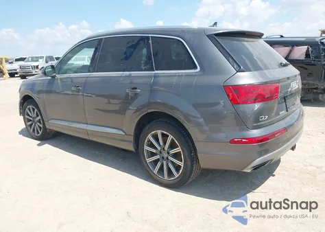 2018 Audi Q7 3.0T Premium z USA, uszkodzony, nr VIN WA1LAAF76JD053651